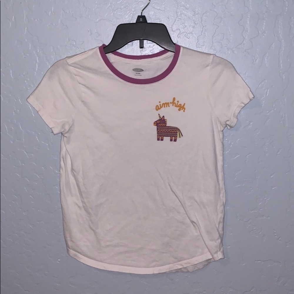 Old navy tee